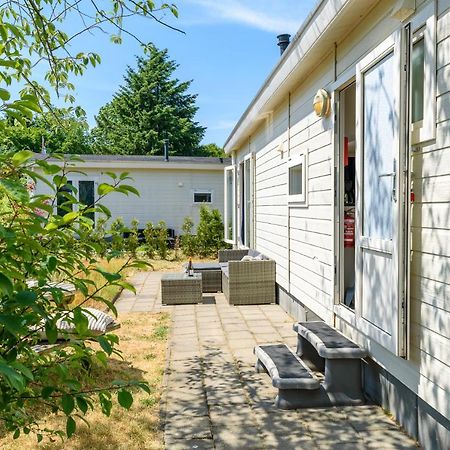 Rustig Gelegen Gezellig Chalet Op De Veluwe Пюттен Екстер'єр фото